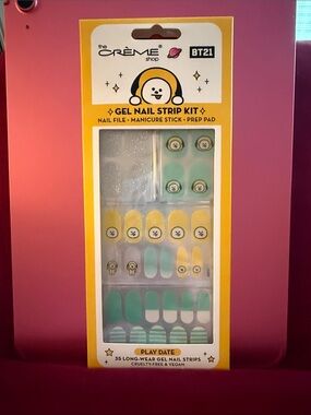 BT21 Gel Nail Strip Kit — Play Date (Yellow & Mint)